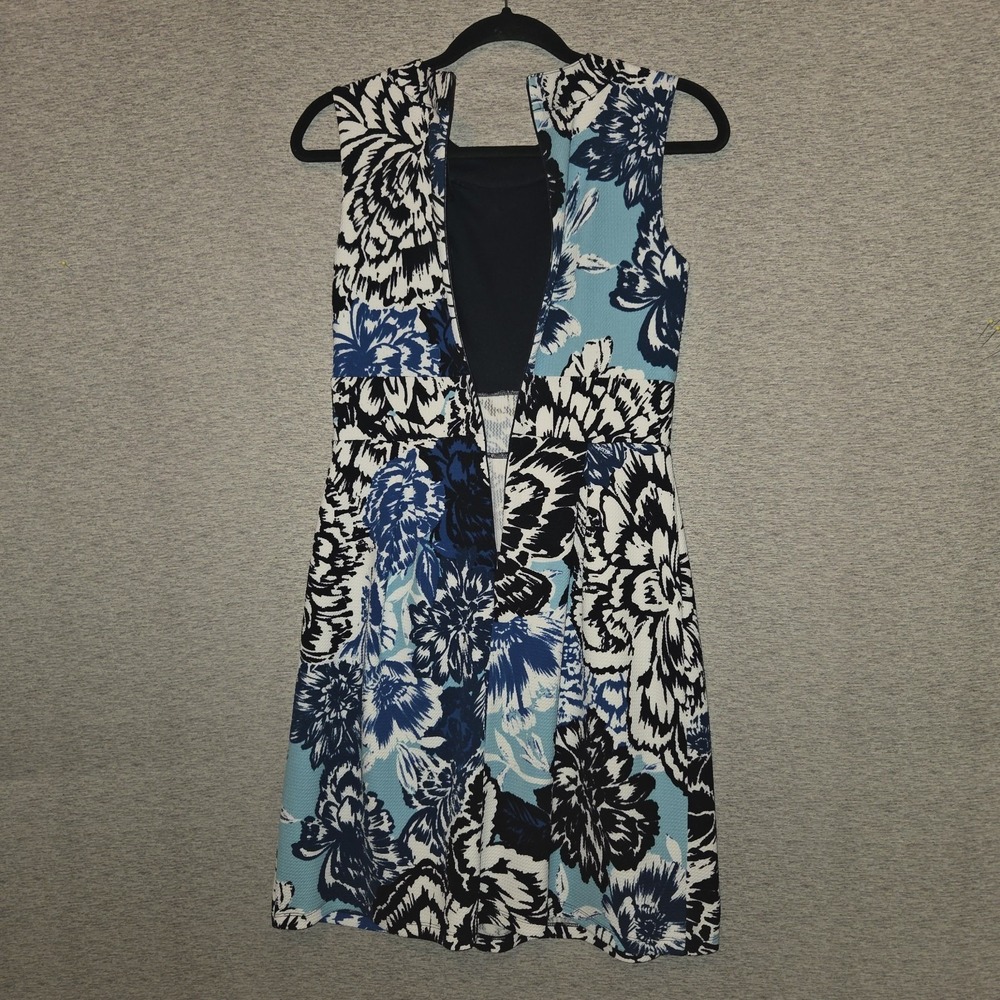 En Focus Studio Floral Dress Women's 4 Sleeveless Fit & Flare Midi Round Neck - Picture 10 of 10